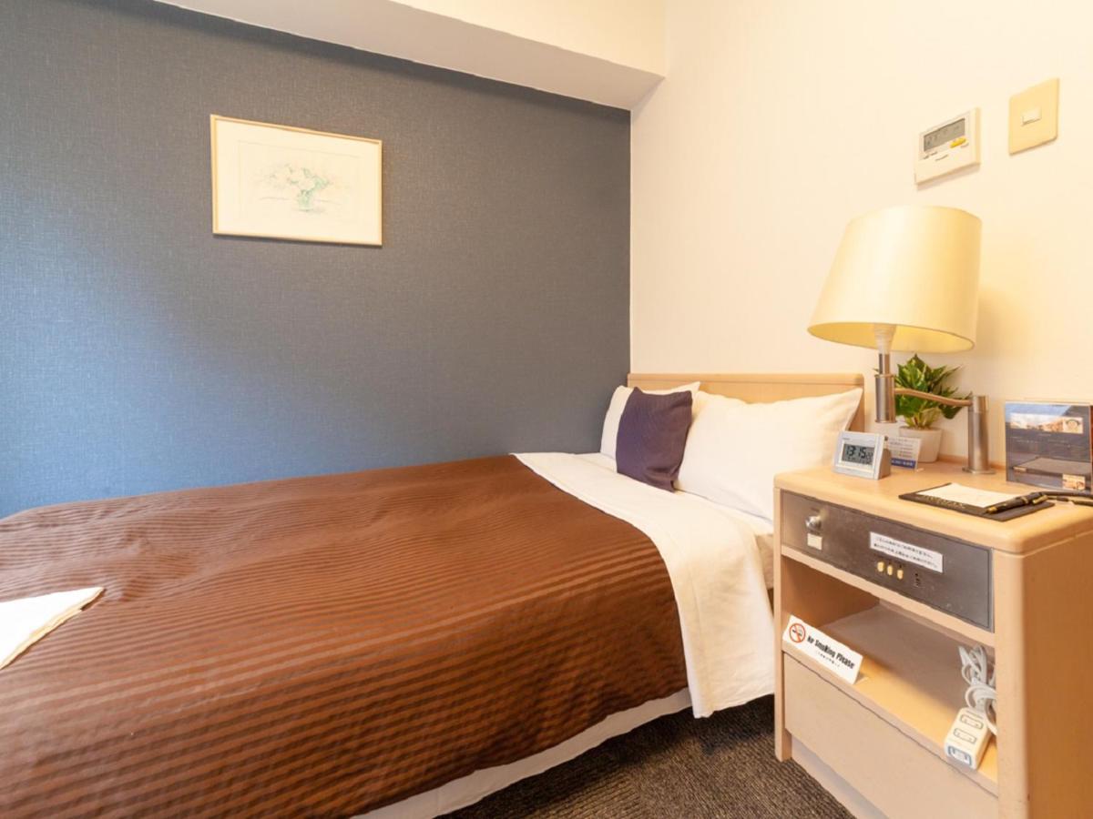 Hotel Livemax Budget Shinbashi Токио Экстерьер фото