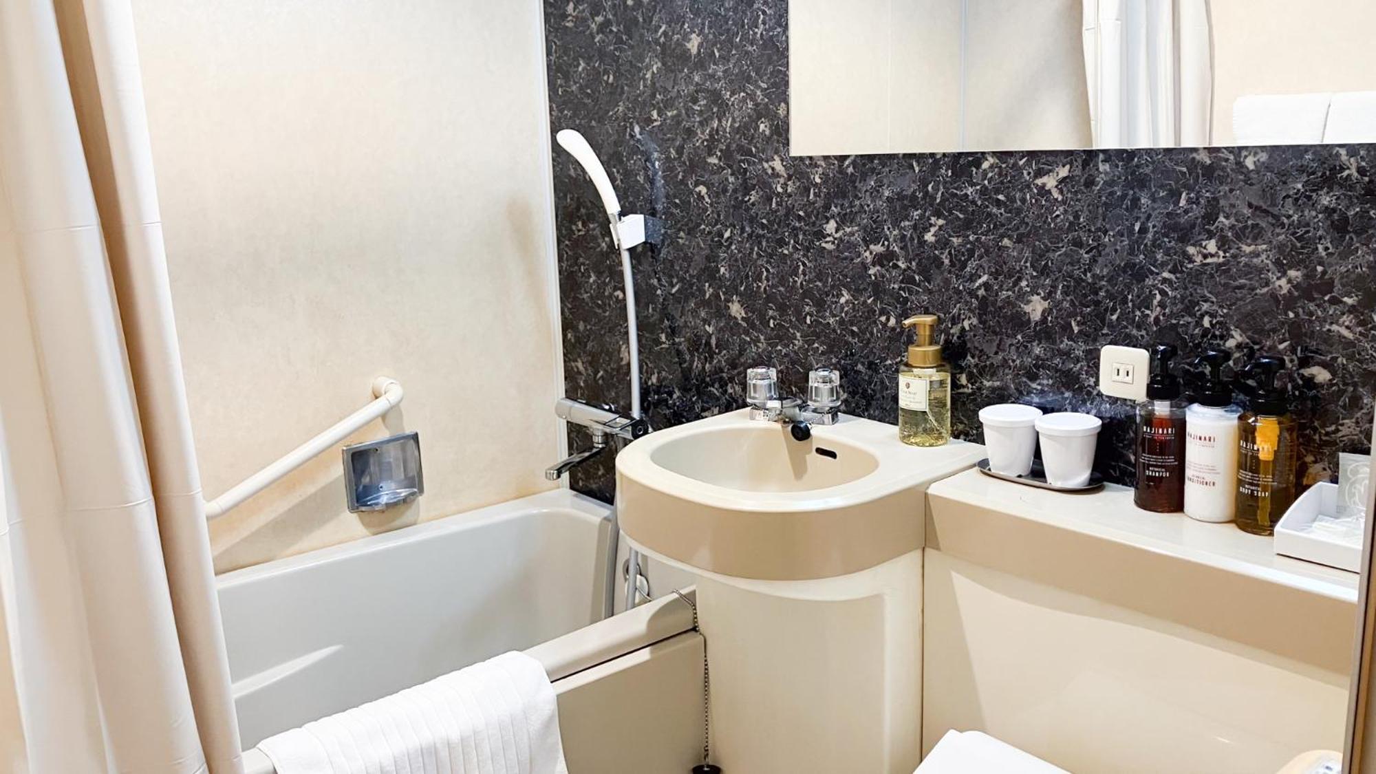 Hotel Livemax Budget Shinbashi Токио Экстерьер фото