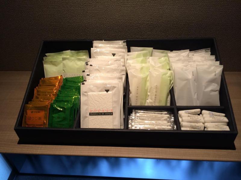 Hotel Livemax Budget Shinbashi Токио Экстерьер фото